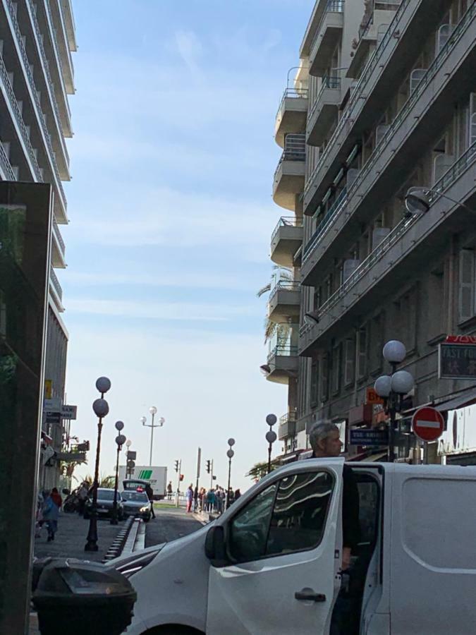 Beau Studio A 50M De La Plage 尼斯 外观 照片